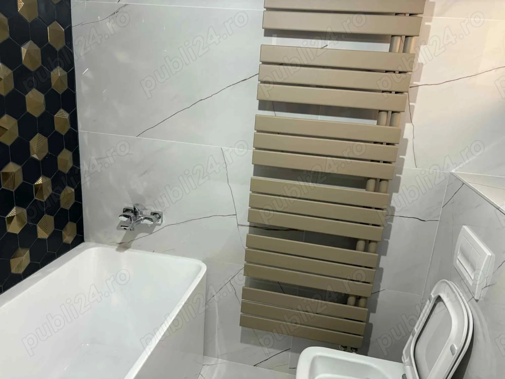 Apartament de 3 camere zona Calea Bucuresti COM 0%