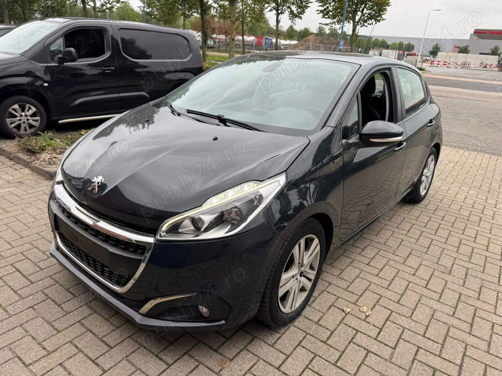 Vand Peugeot 208, an 2019