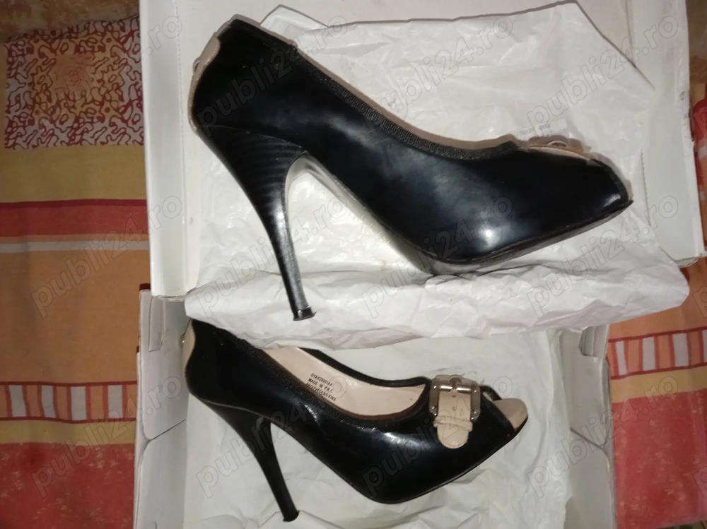 Pantofi eleganți Lady size 37* toc 10cm. marca Koton.