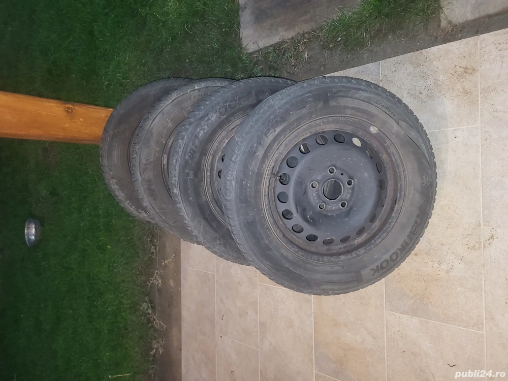 Anvelope iarna cu jante tabla 195/65/R15 Golf Skoda Seat