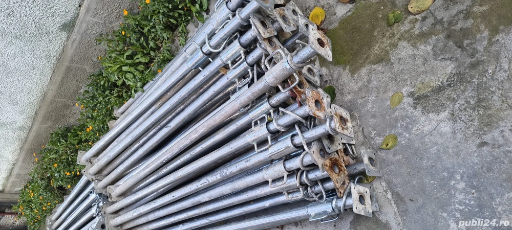 vand popici metalici 110 buc la pretul de 6000 ron