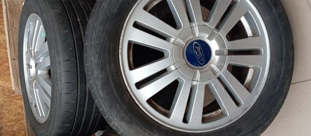 Vând set de 4 jante din aliaj echipate cu anvelope de vară 205/55/16