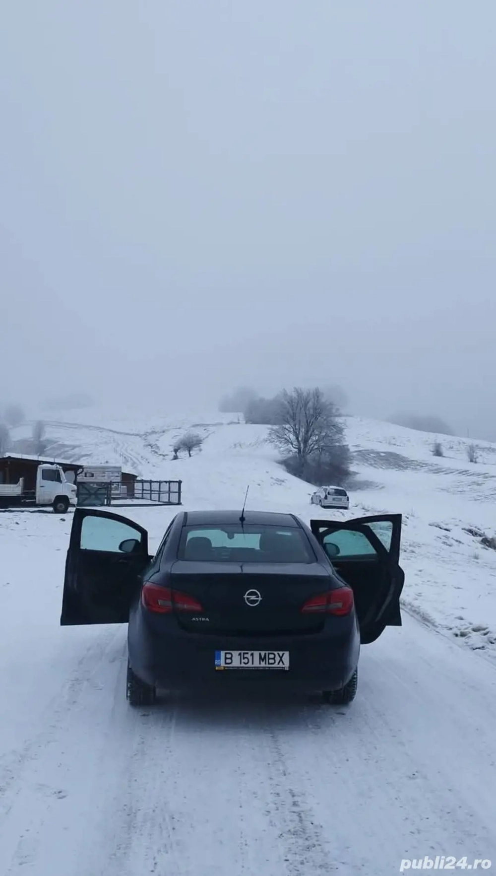 Vând Opel Astra J 2018
