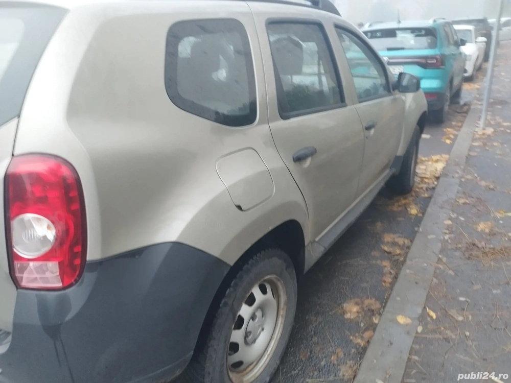 Duster euro 5 dci 90 cp service complet Dacia