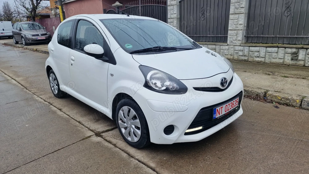Toyota Aygo 2012 - 1.2 benzina - 161.000 Km - Recent adusa - Acte la zi