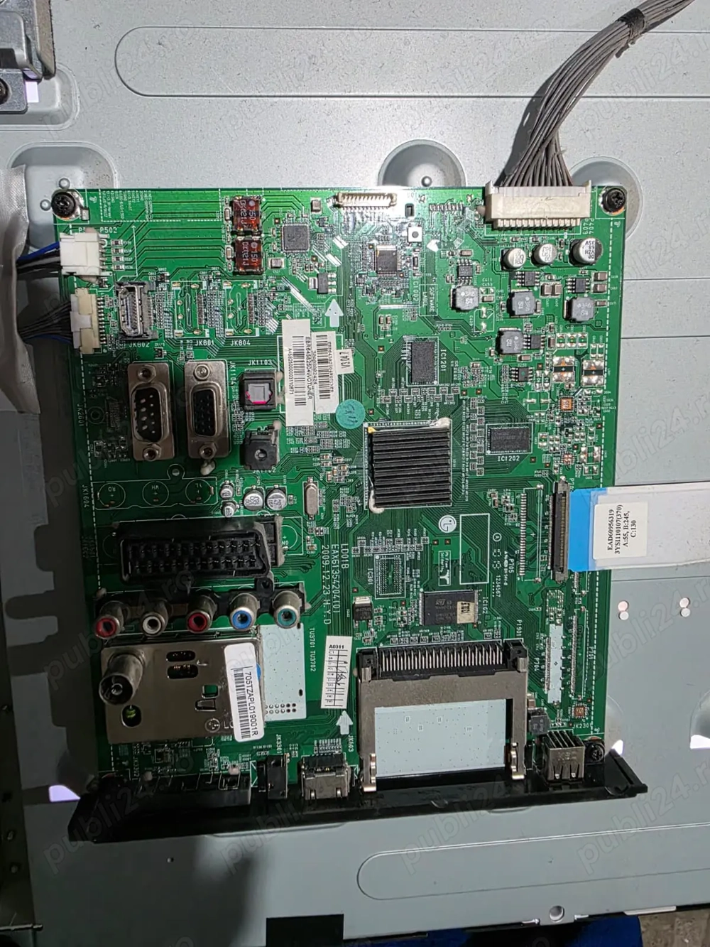 Dezmembrez tv LG 32ld350