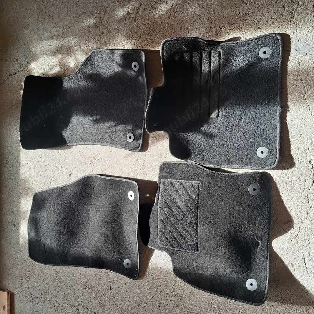 Covorase auto mocheta