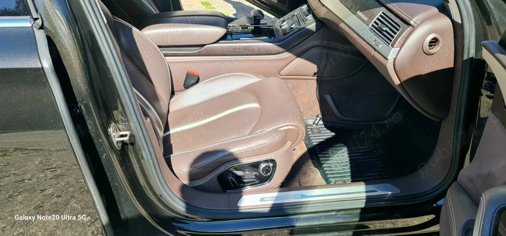 Vând Audi A8 quatro
