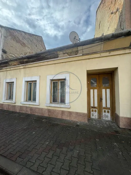 Casa individuala, 266mp teren, ZONA ULTRACENTRALA