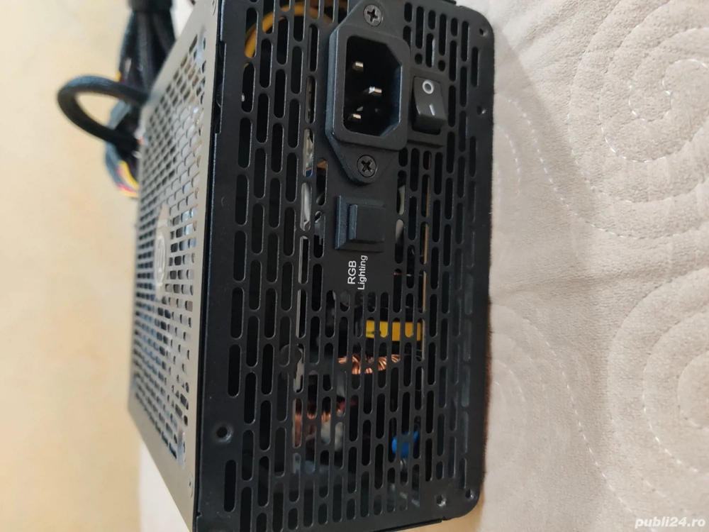 Thermaltake Smart RGB 700W