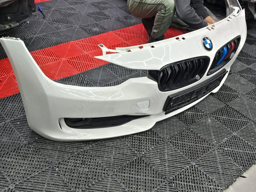 Vand bara bmw F 30 originala 