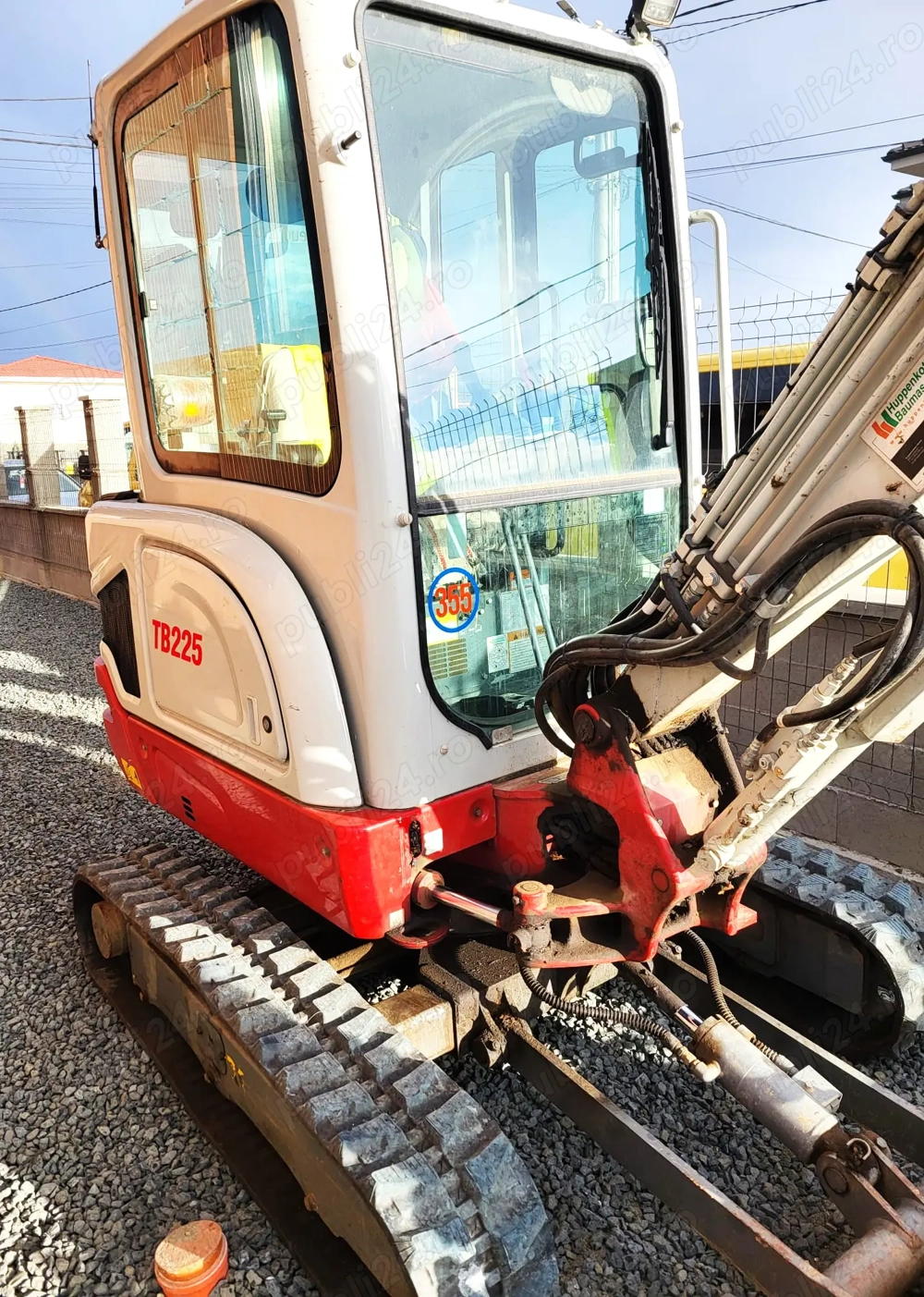 Miniexcavator Takeuchi TB225