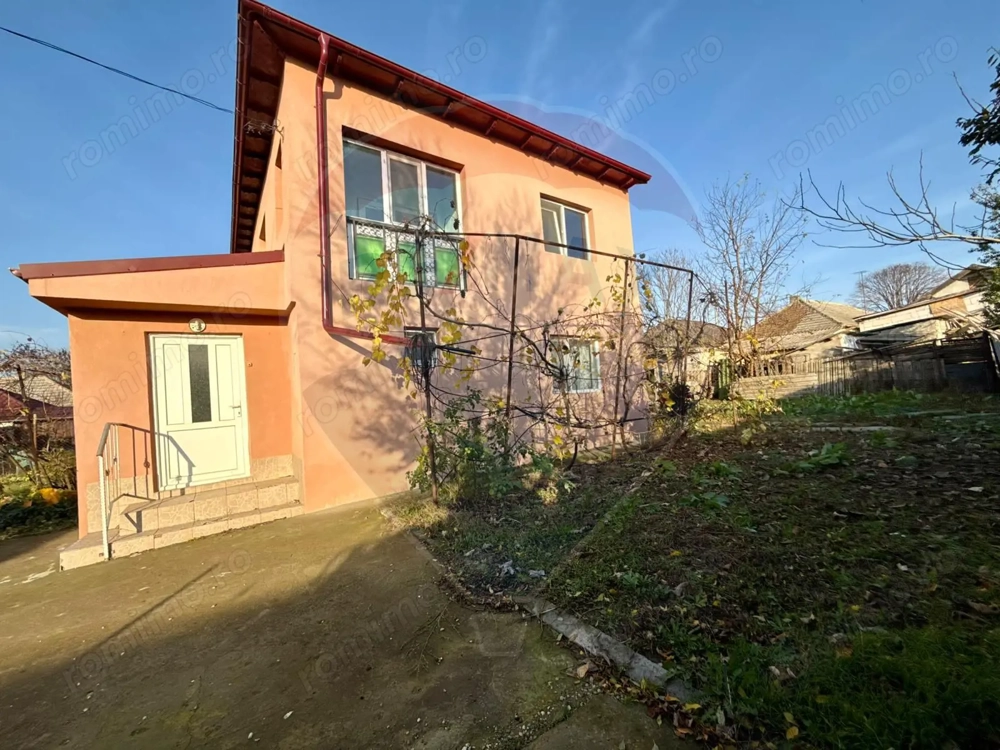 Casa de vanzare Mihail Kogalniceanu teren 524 mp Jud Constanta