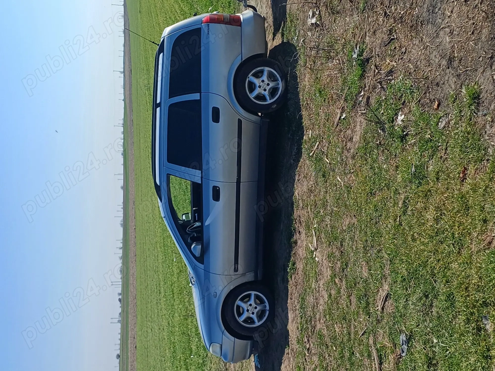 Vând opel radiat din circulație ,pentru dezmembrări 