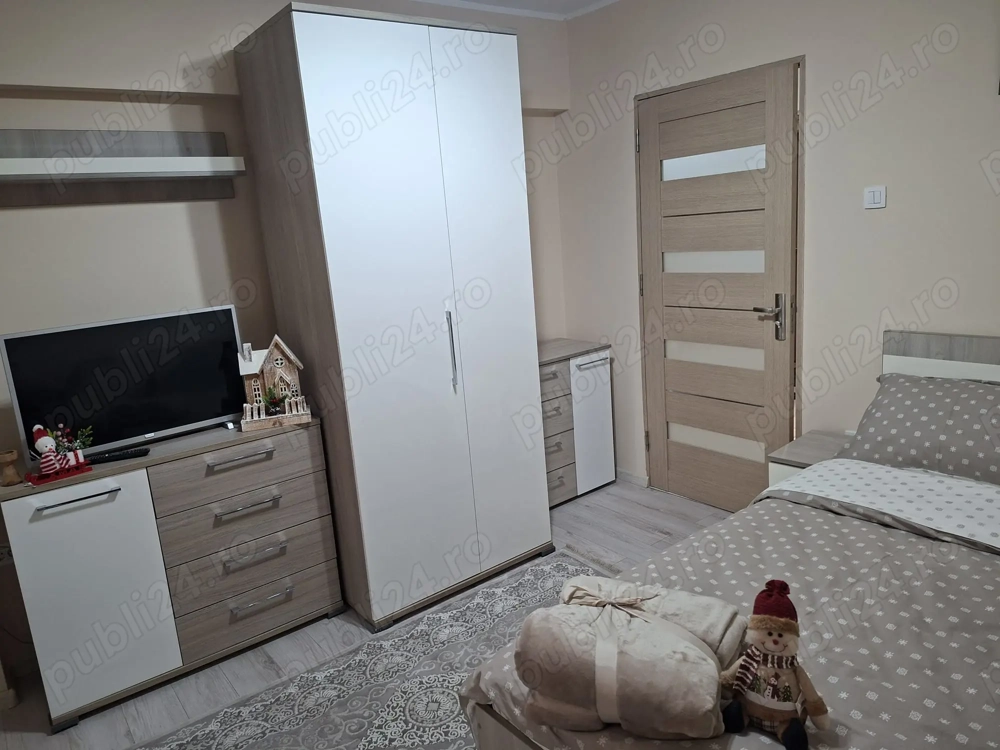 Închiriez apartament 2 camere în regim hotelier în Craiova 