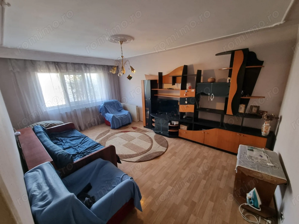 Apartament decomandat zona Anda
