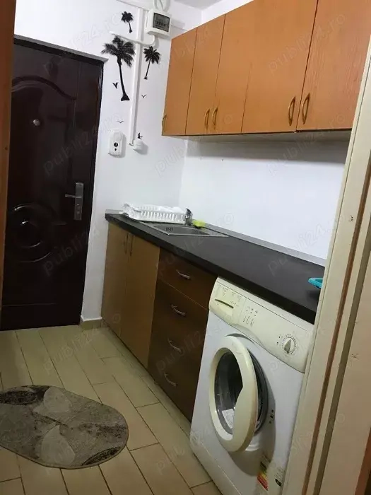 Vand!!! Garsoniera Vlaicu 33 mp zona Poetului