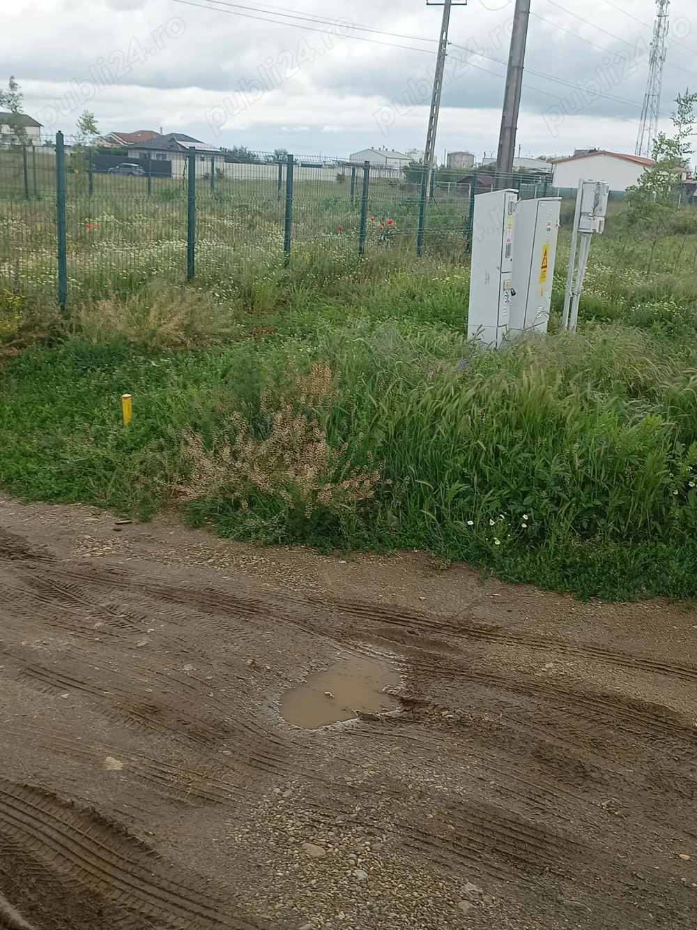 vand teren 500 mp Ghercesti