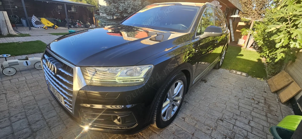Audi Q7 4M Panoramic