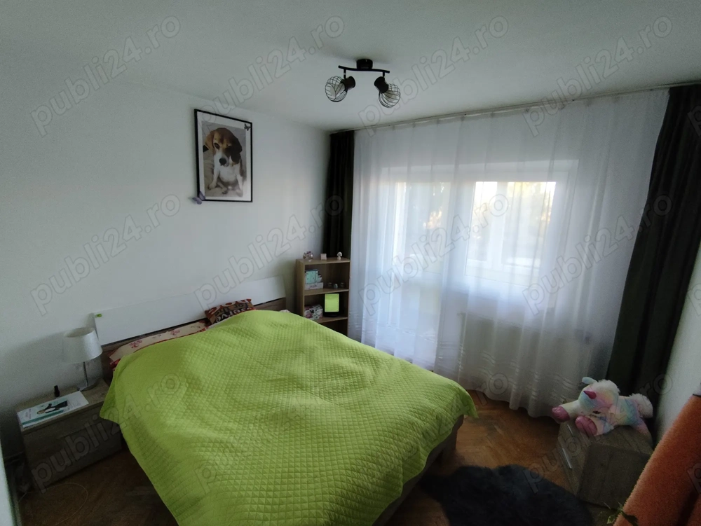 Vand apartament 3 camere Calea Poplacii 