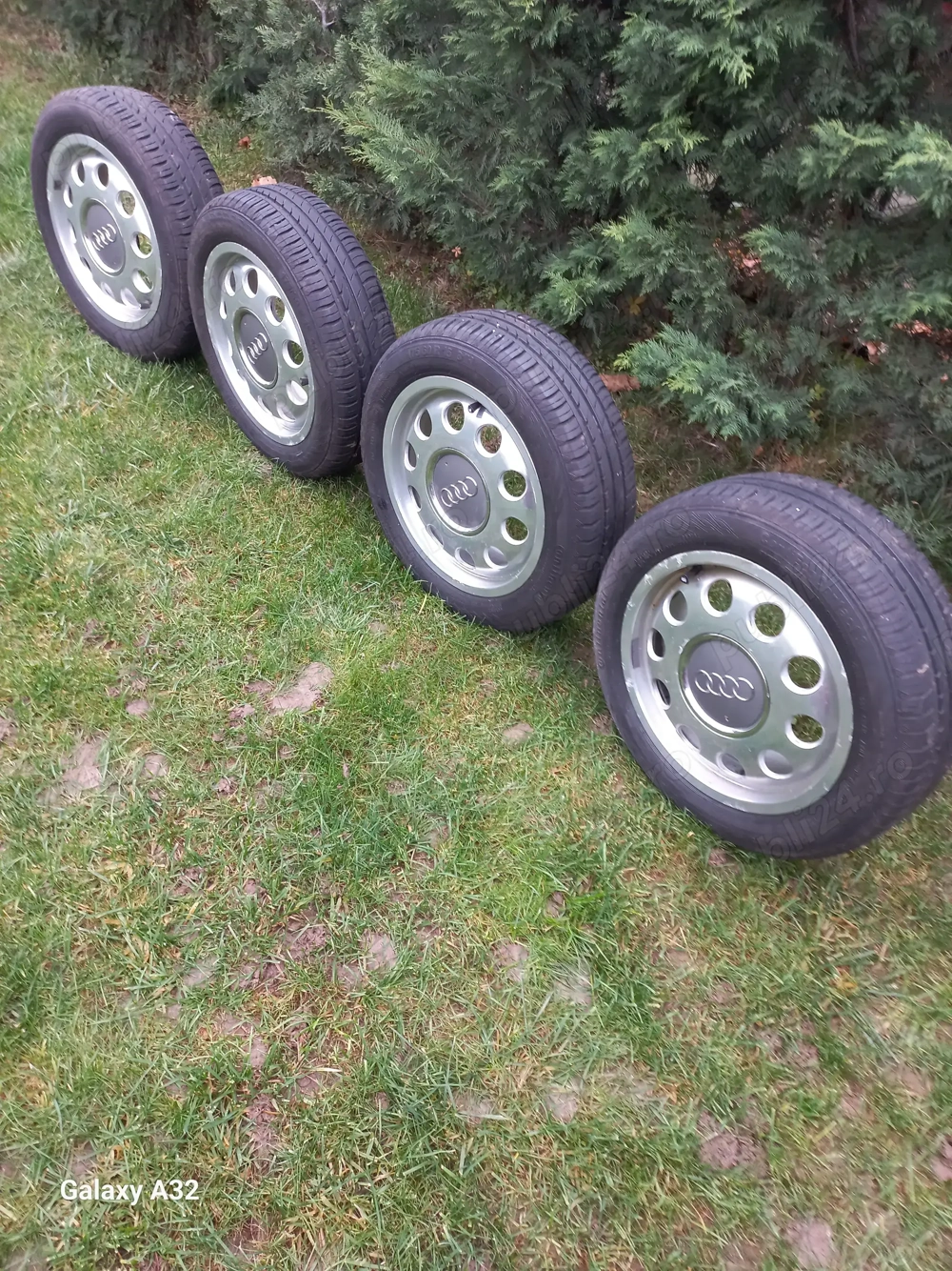 Patru anvelope +genți Al 175/60/15