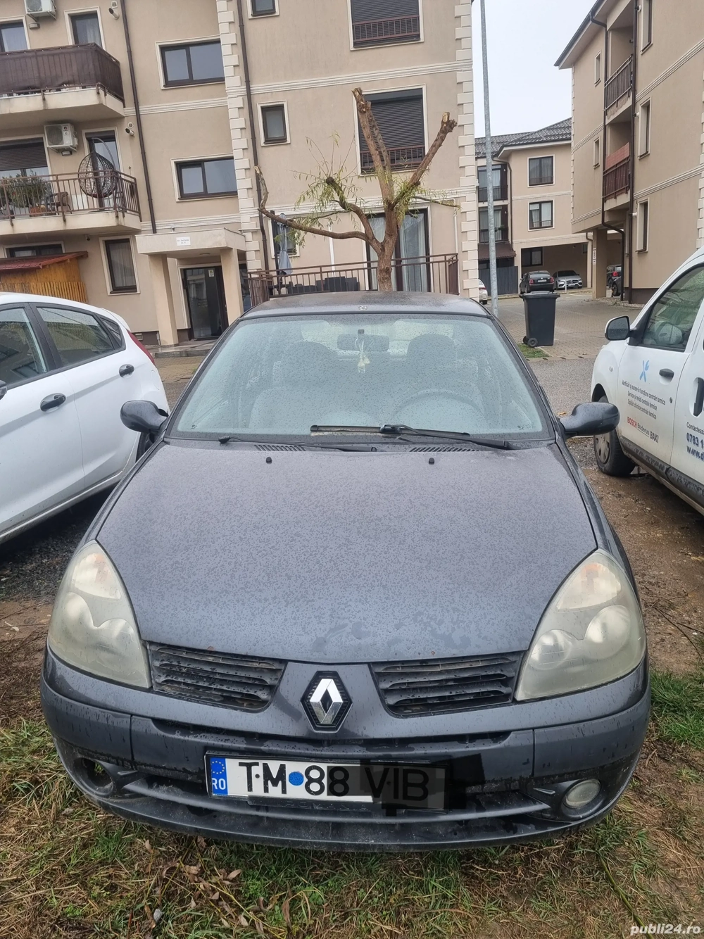 Vand Renault Simbol  1.4 benzina  