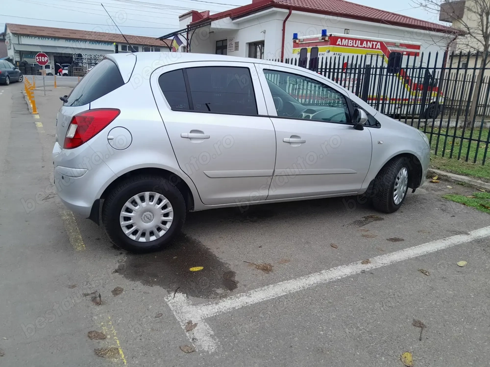 Opel Corsa benzina impecabila 