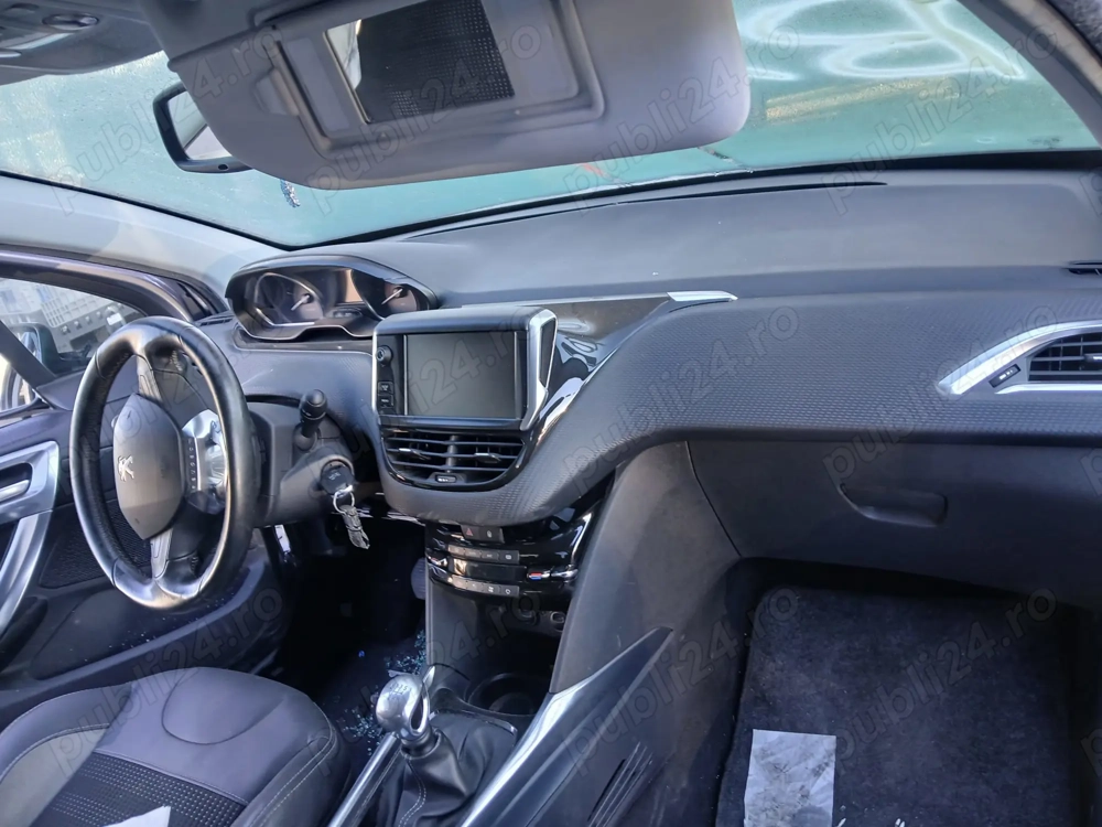 Dezmembrez Peugeot 2008 an 2016 1 5 Diesel