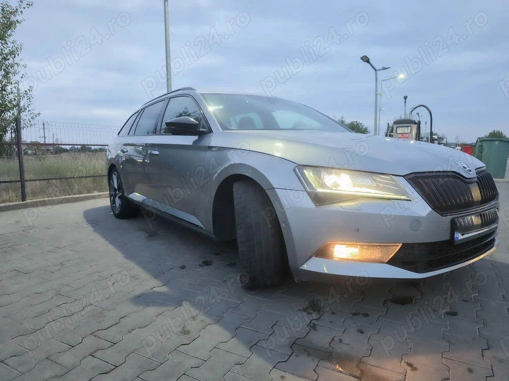 Skoda Superb Combi 2.0 TDI DSG 4X4 Sportline