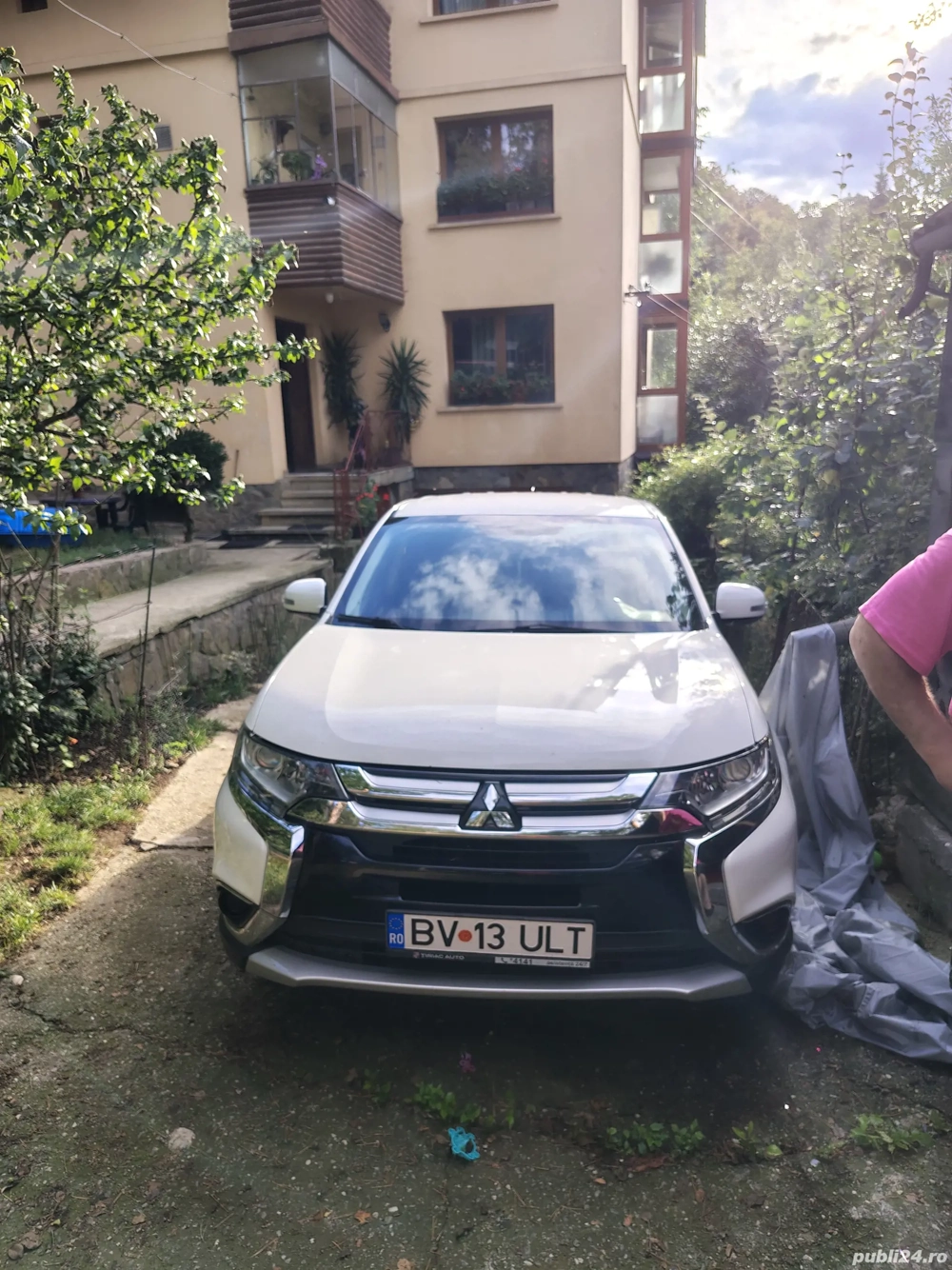 Mitsubishi Outlander 3 Intense 4WD   2016   Unic proprietar   79.000 km   Euro 6 