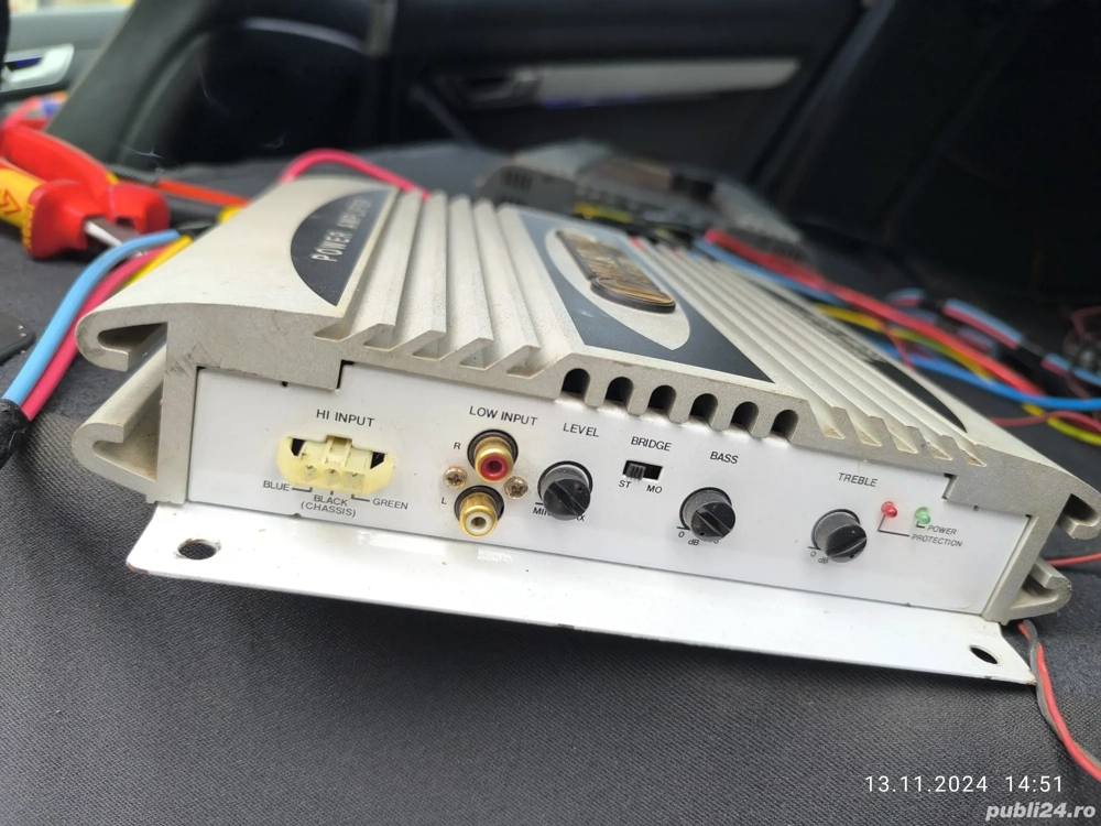 Amplificator (statie) auto