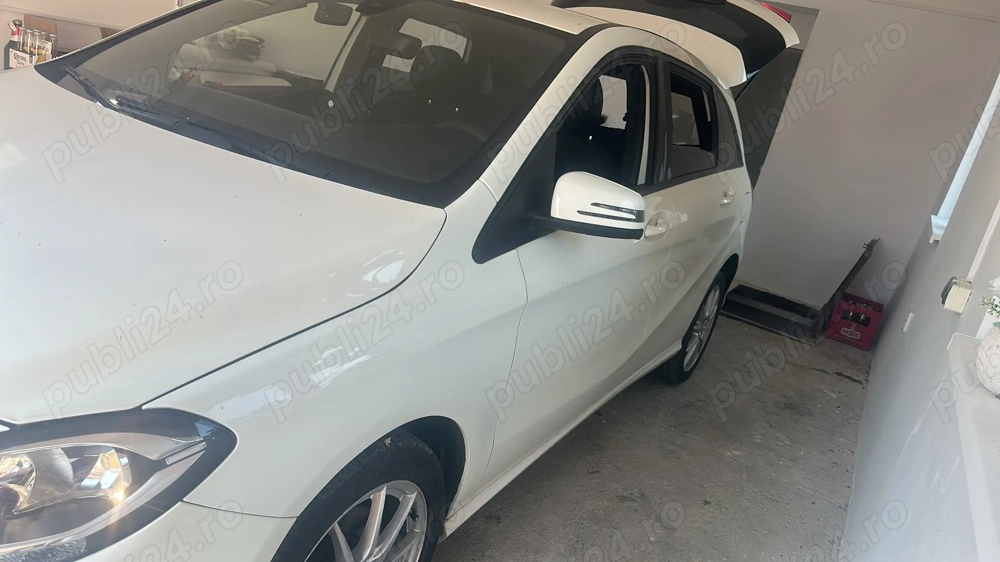 Mercedes B200, an 2018
