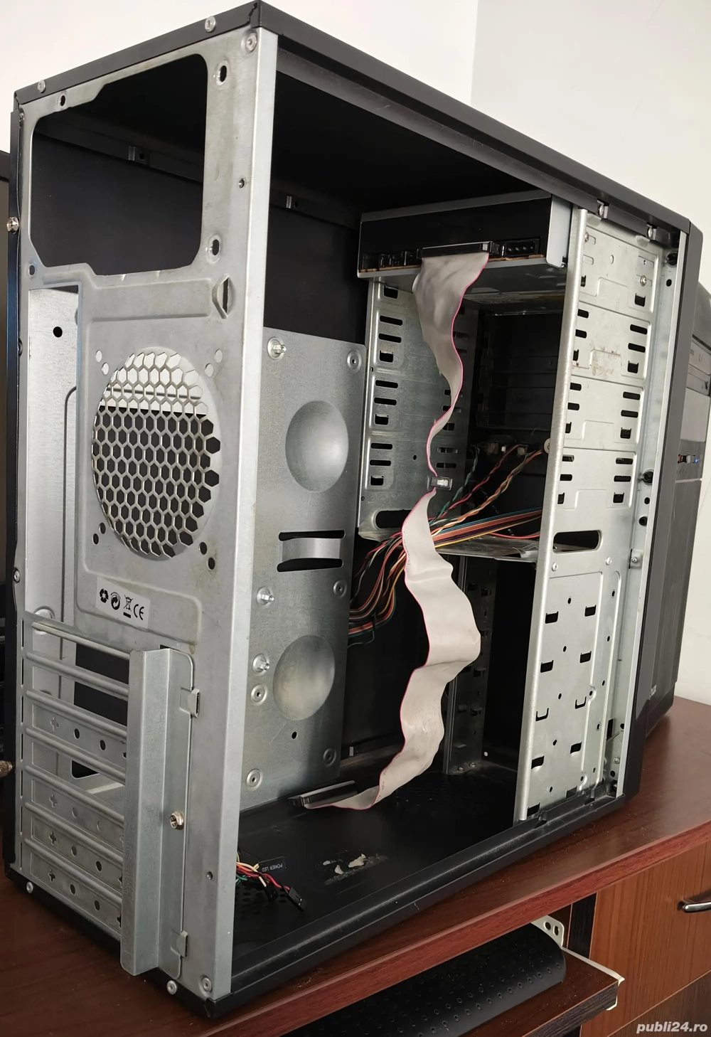 unitate optica LG IDE pata cu unitate PC goala tower 