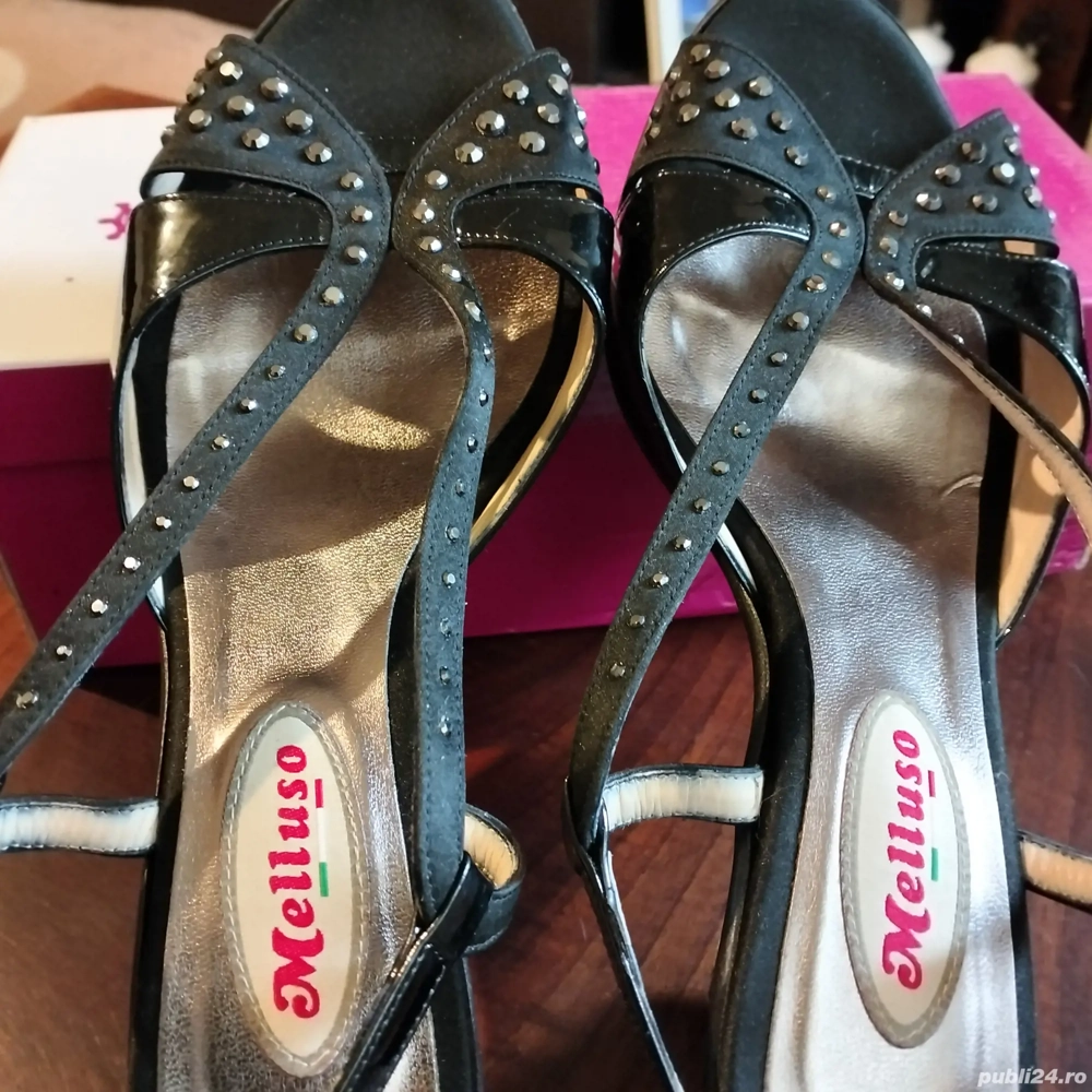 Sanda elegantă Melluso