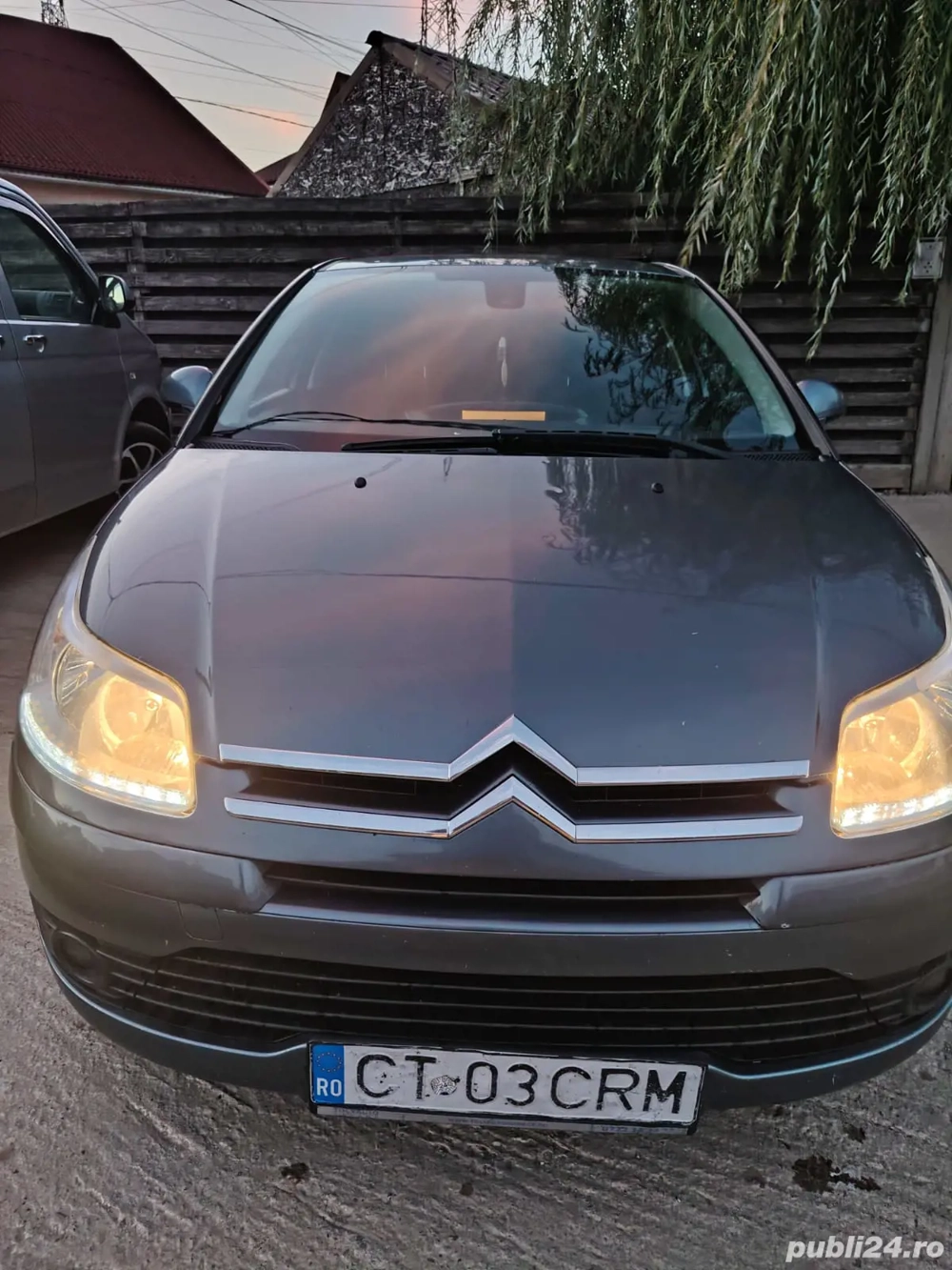 Vand Citroen C4, an fabricație 2007, preț negociabil 