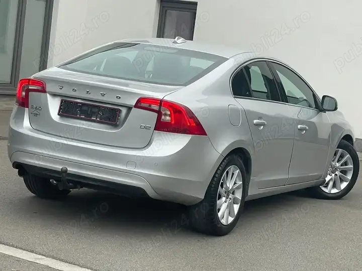 Volvo S60  D2 , an fabricatie 2014