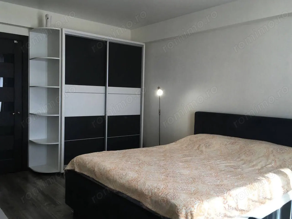 de inchiriat garsoniera in zona Soarelui