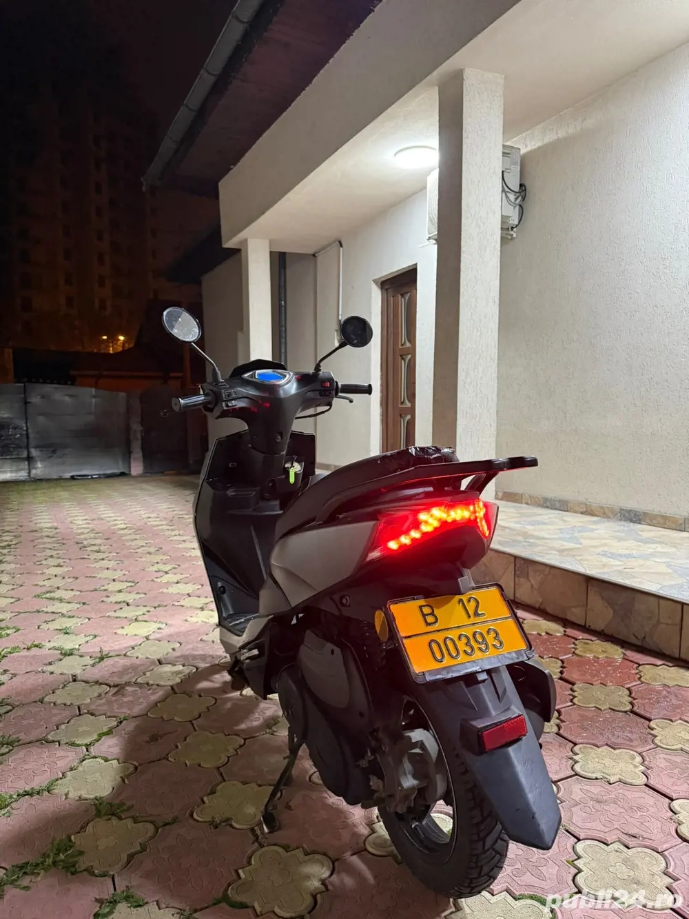 Vand Inchiriez scuter an 2023 Motron Breezy 50cc