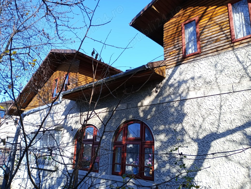 Casa de vânzare în Campina