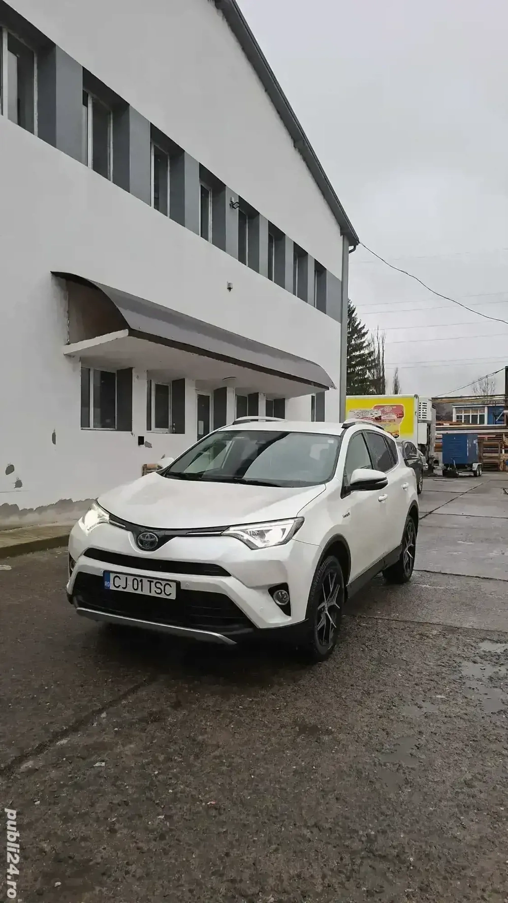 Toyota RAV4 2017 4x4 2.5 benzina Hybrid