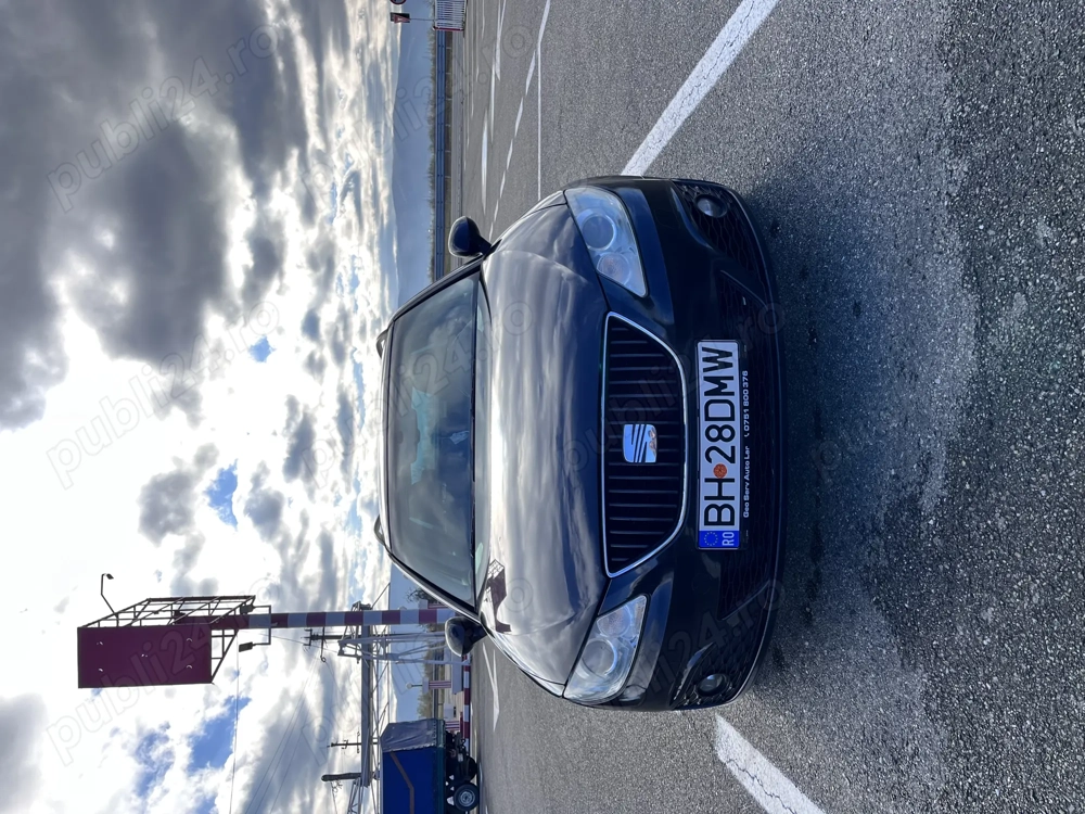 Seat Exeo ST 2.0 TDI Euro 5   Bi-Xenon Adaptiv, Webasto, Bose