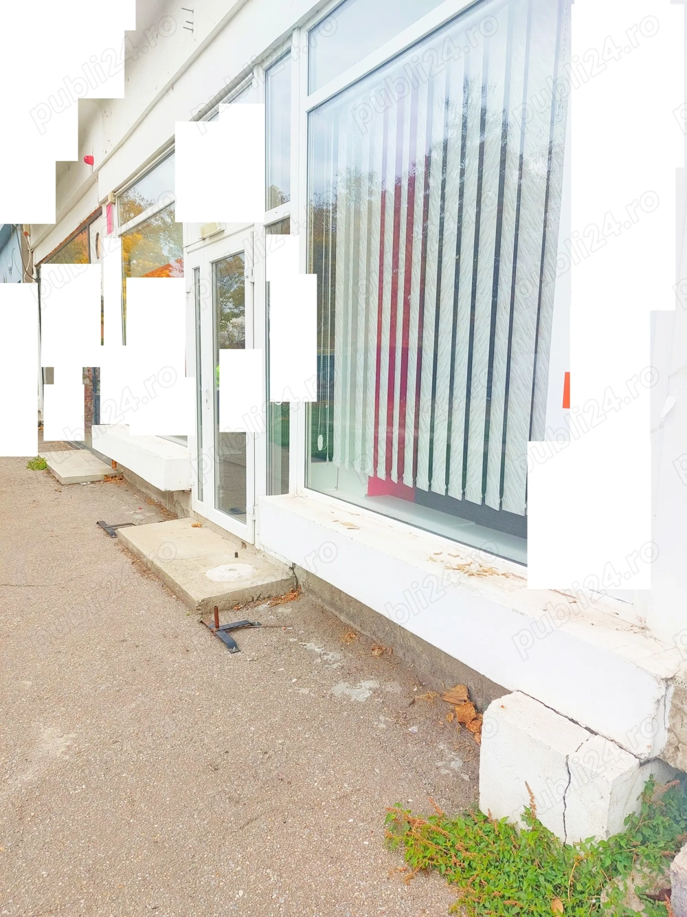 Semi-central   spatiu comercial de 130 de mp