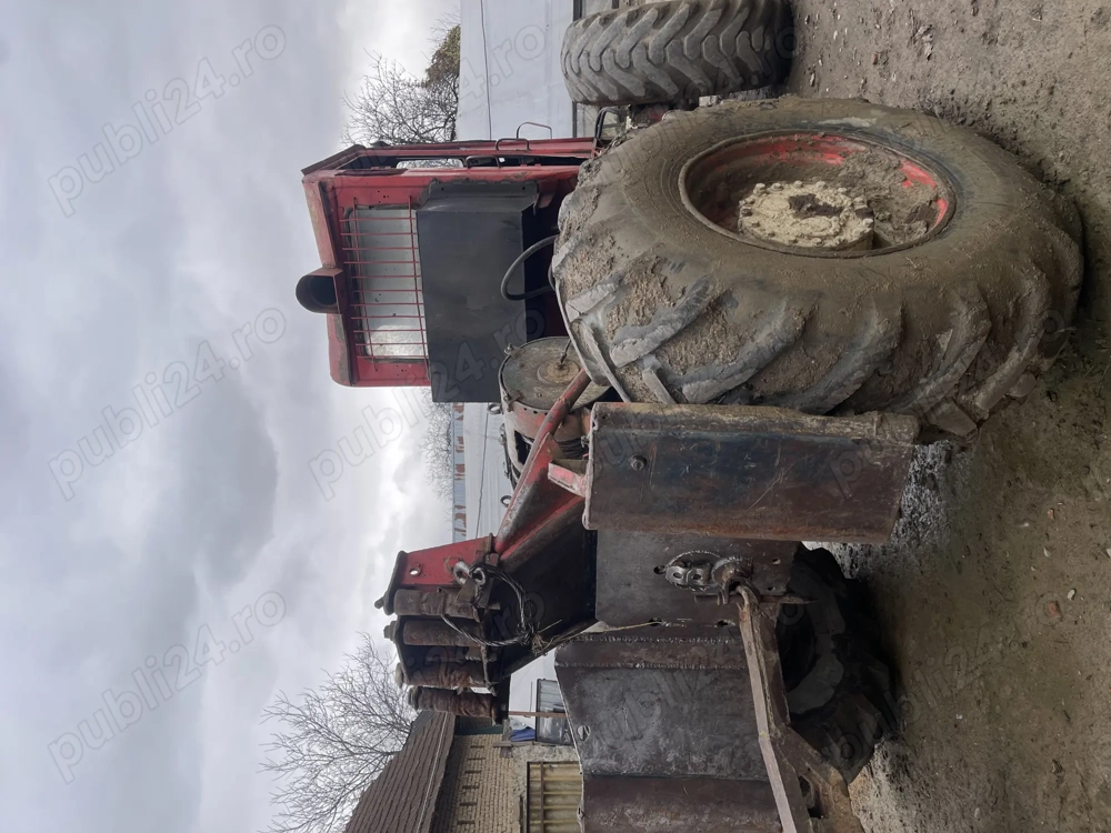 Vând Taf cu motor perkins