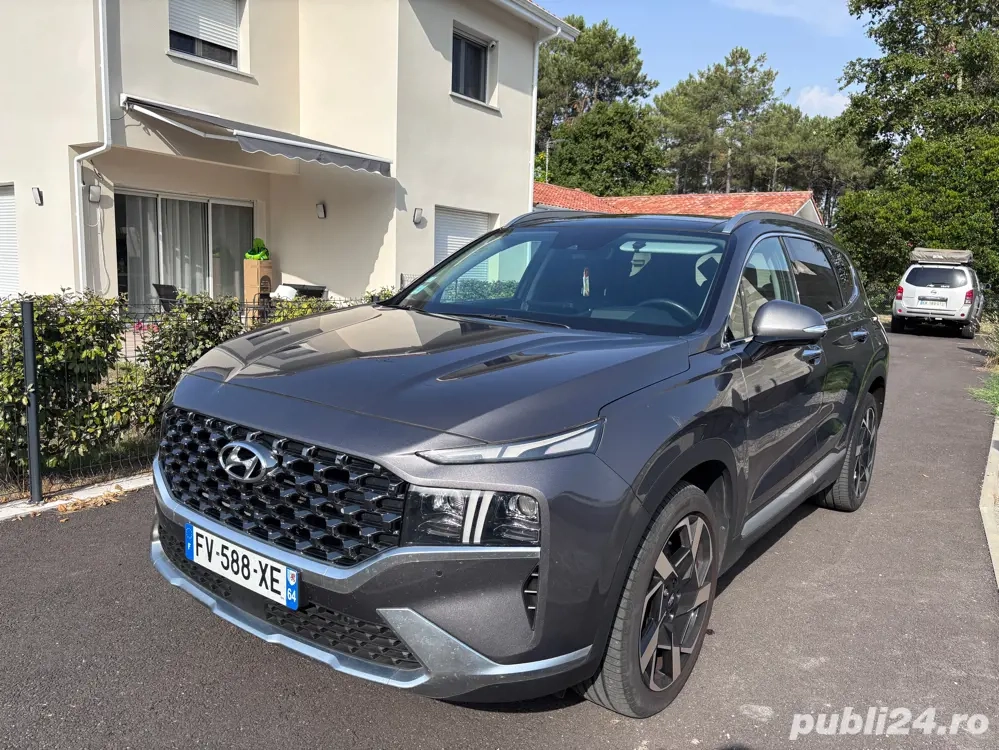 Vand Hyundai Santa Fe 2.2 CRDi, 202 CP, cutie automata, nivel de echipare Executive (varf de gama). 