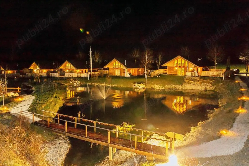 Complex 5 cabanute de inchiriat. Craciun Revelion Disponibila