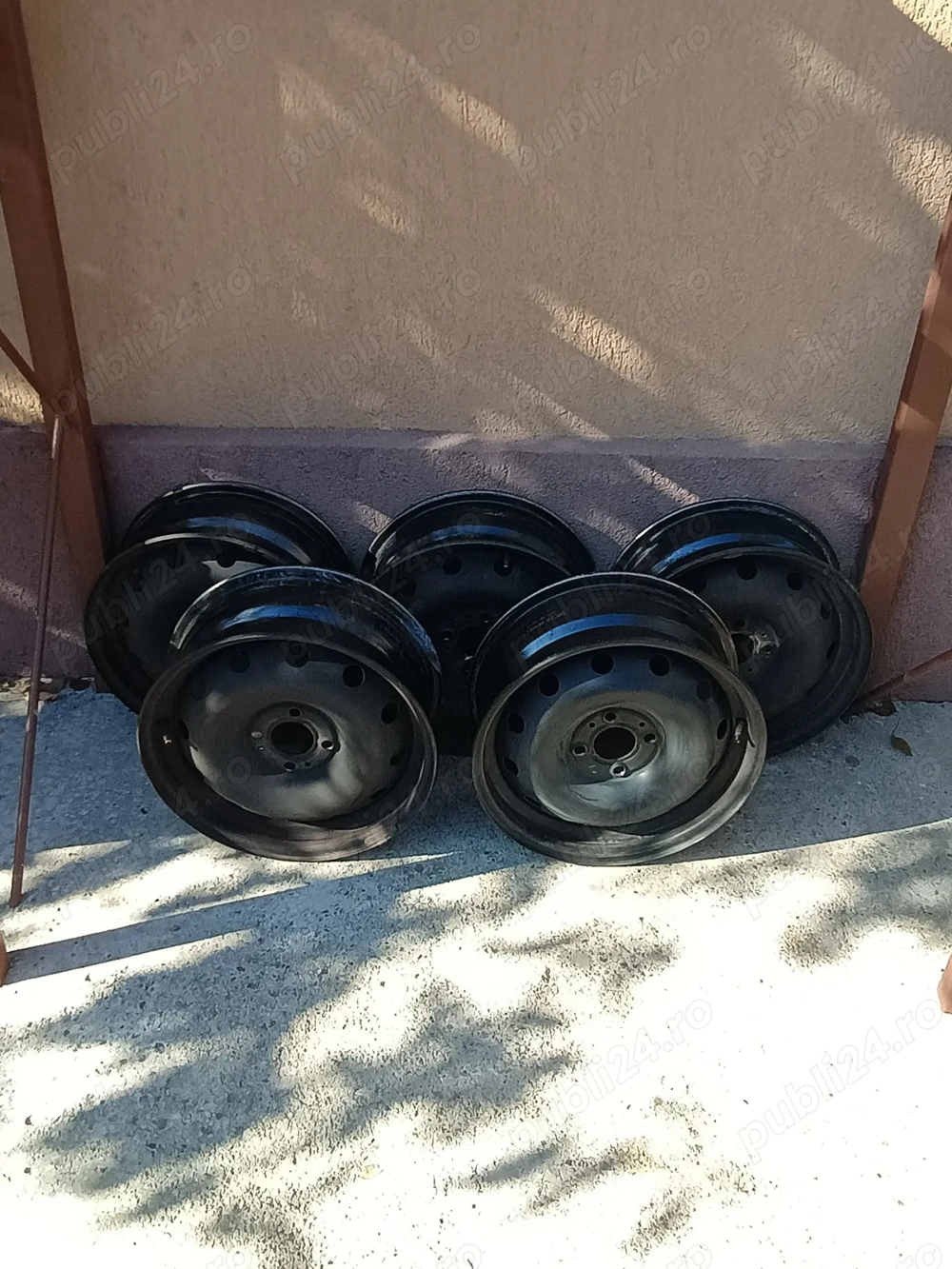 Jante otel Logan bune pentru anvelope 185/65 R15