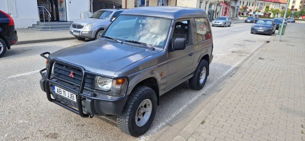 Vand Mitsubishi PAJERO MK2,  motor 2.5