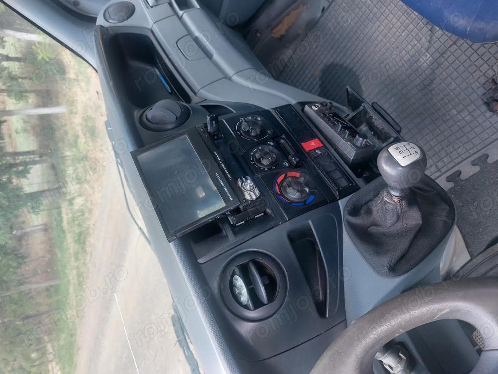 Vând camioneta Iveco dally fin 2007 ,motor 2.3 basculabila pe trei parti