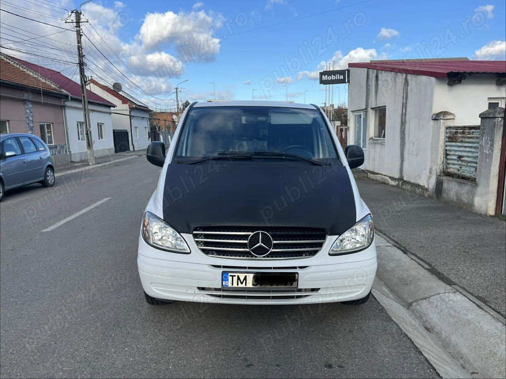 Vând Mercedes Vito 8+1