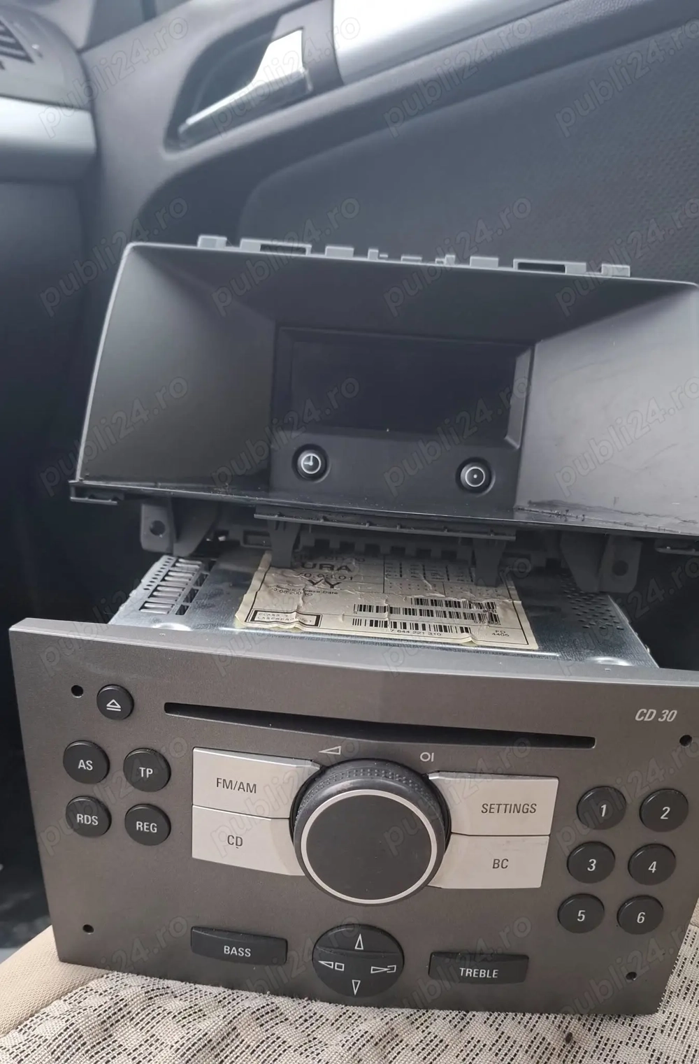 Radio-CD-30 Blaupunkt  + afișaj